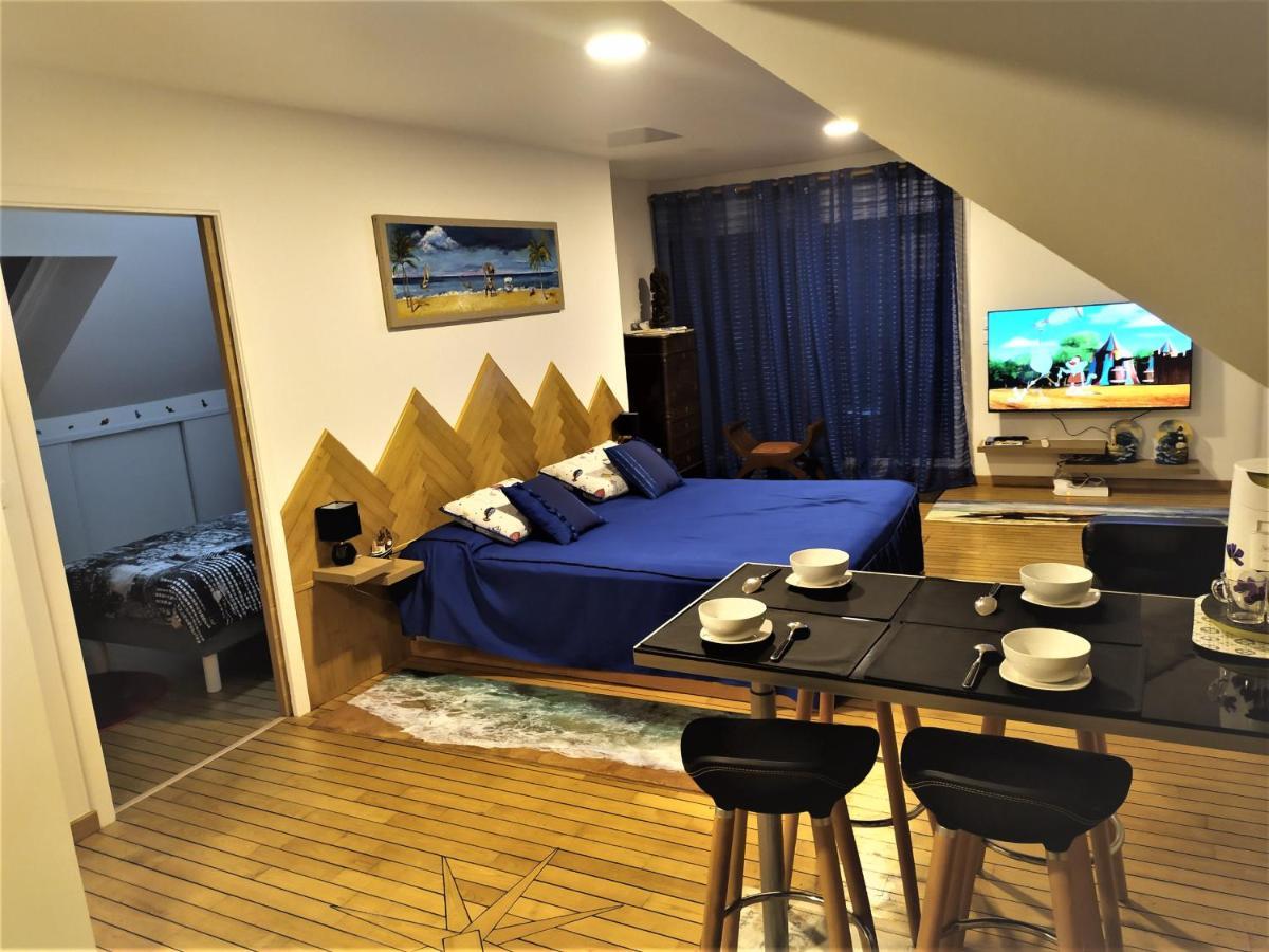 Logement Atypique Bien Etre Au Coeur De La Nature 캥페르 외부 사진